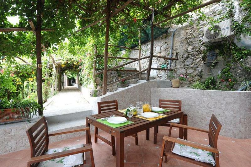 Casa Emi Apartment Amalfi Exterior photo